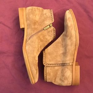 NWOT Vero Cuoio ITALEAU booties size 37.5